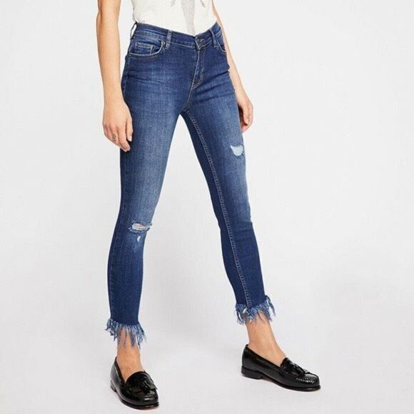 Free People Denim - Free People Great Heights Frayed Skinny Jean Size 25